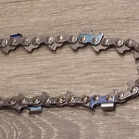 72APX081G Oregon® Semi-chisel chainsaw saw Chain is designed with a 3/8 pitch .050 gauge and 81 drive link