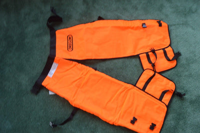 Oregon 564134-32 safety chainsaw chaps protective leggings 32