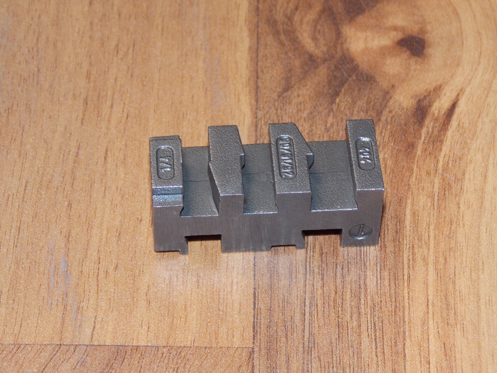 111939 Oregon saw chain breaker anvil 5 slot holder Loggerchain